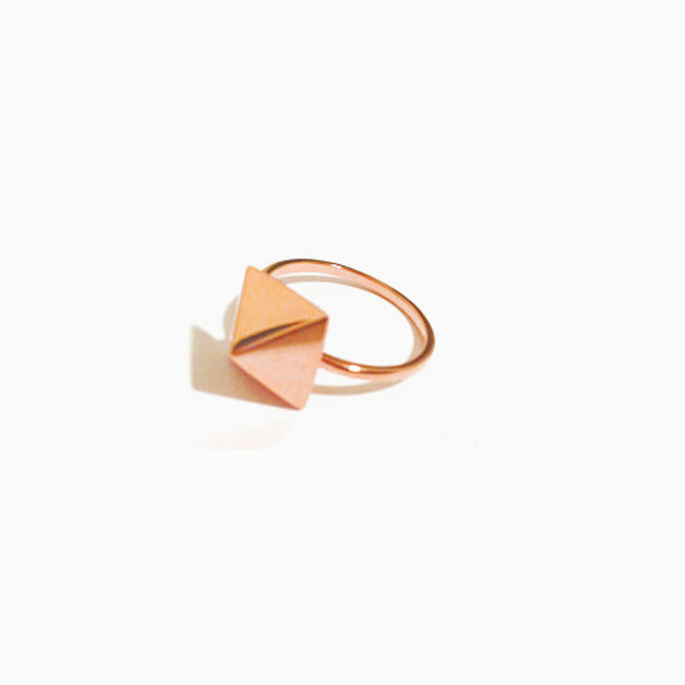 Rosy Pyramid Square Stud Ring