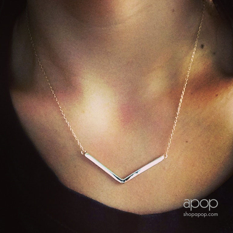 "Vendetta" Rosy V Bar Pendant Necklace